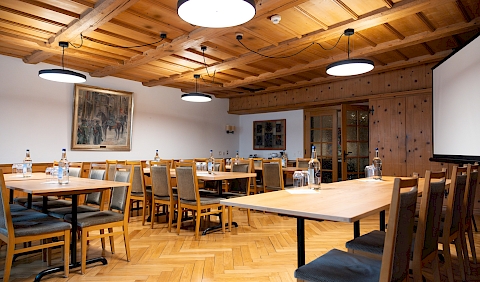 Guisanstube in der Krone Aarberg